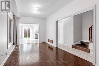 81 Lahore Crescent in Markham, ON - Building Photo - Building Photo