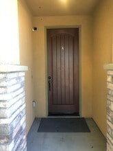 893 Clearwater Creek Blvd in Manteca, CA - Building Photo - Building Photo