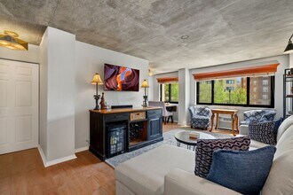 1816 New Hampshire Ave NW, Unit 308 in Washington, DC - Building Photo - Building Photo