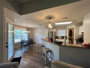 4578 NE 15th Ter in Gainesville, FL - Building Photo - Building Photo