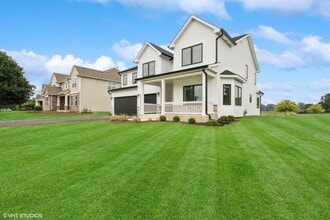 2148 Bartram Rd in North Aurora, IL - Building Photo - Building Photo