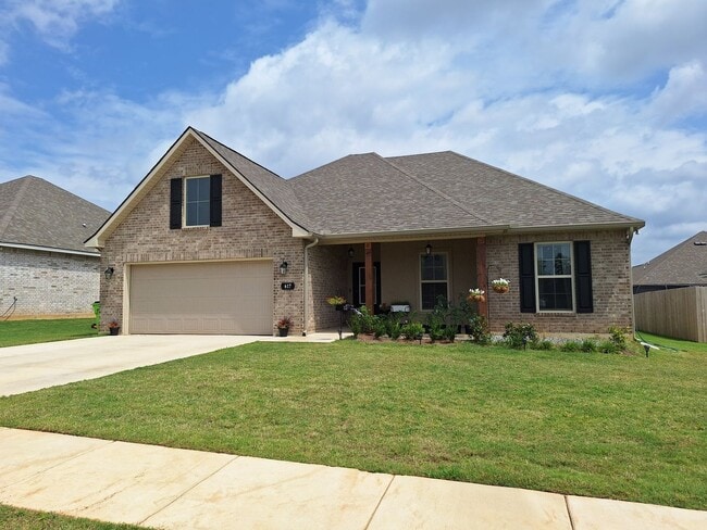 property at 617 Cabernet Ct
