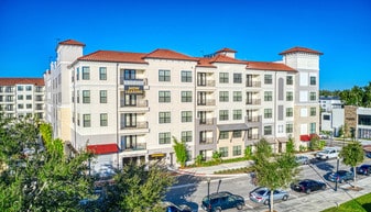 Bainbridge Winter Park in Winter Park, FL - Building Photo