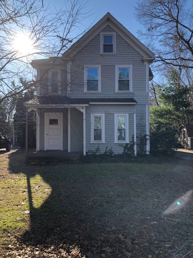 4 Bodfish Ave Rentals in Wareham, MA
