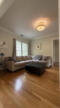 29 Chestnut Hill Rd in West Hartford, CT - Building Photo - Building Photo