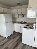 1865 Badger St in Green Bay, WI - Building Photo