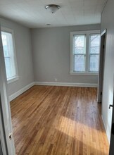 1435 Marshall St NE-Unit -2 in Minneapolis, MN - Building Photo - Building Photo