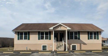 Countryside Apartments in Moscow, PA - Foto de edificio