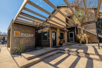The Enclave in Austin, TX - Building Photo - Building Photo
