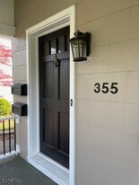 355 Elm St in Long Hill, NJ - Building Photo