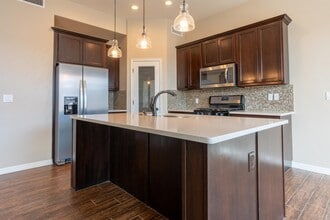 5804 Aberdeen Ct in Santa Teresa, NM - Building Photo - Building Photo