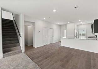 908 Crimson Wolf Rd in Fort Worth, TX - Foto de edificio - Building Photo
