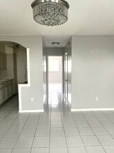 252 Jefferson Ave, Unit 4 in Miami Beach, FL - Foto de edificio - Building Photo