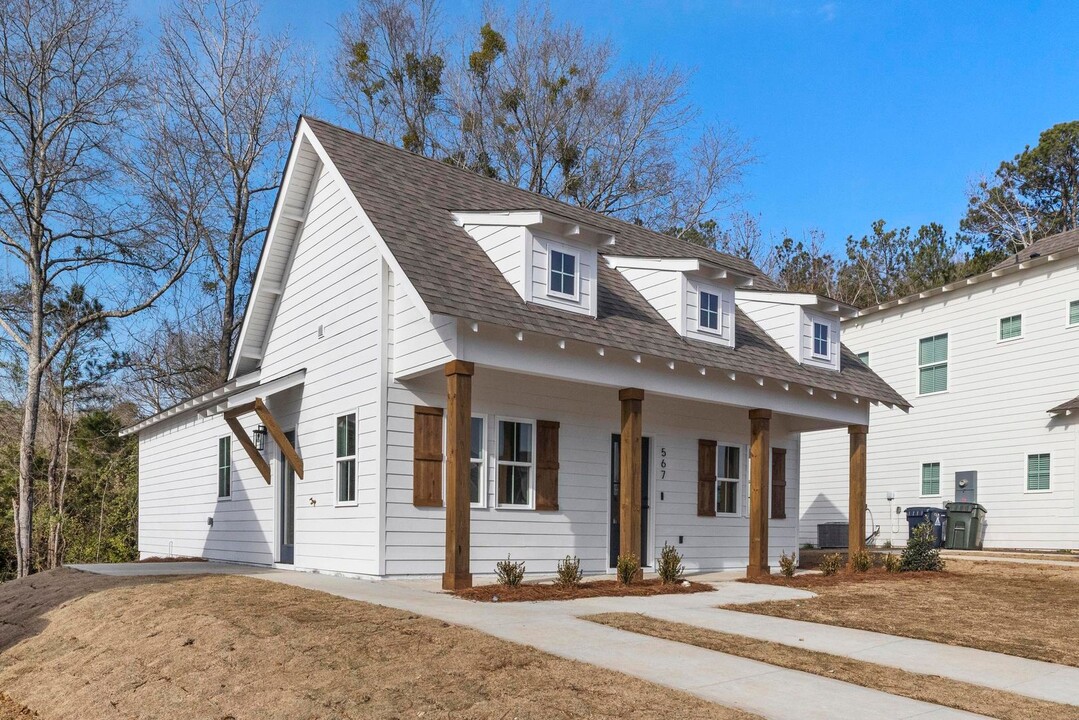 567 Piper Ave in Auburn, AL - Building Photo