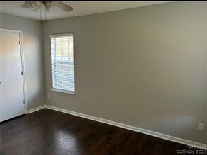 100 Coventry Dr in Indian Trail, NC - Foto de edificio - Building Photo