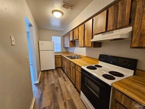 6288 Hamilton Bridge Rd in Milton, FL - Building Photo - Building Photo