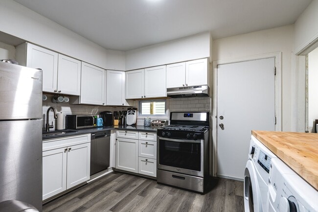 4913 Yew St in Pittsburgh, PA - Building Photo - Building Photo