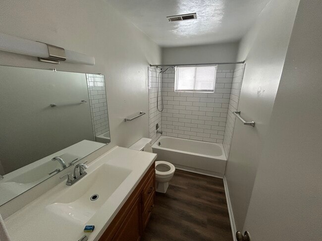 426 Walnut Ave SE, Unit Unit D in Roanoke, VA - Building Photo - Building Photo