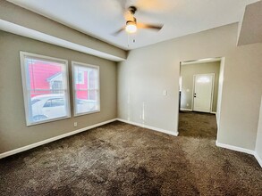 115 N 46th St, Unit 3 in Louisville, KY - Building Photo - Building Photo