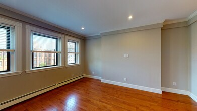 873 Beacon St, Unit 42 in Boston, MA - Building Photo - Building Photo