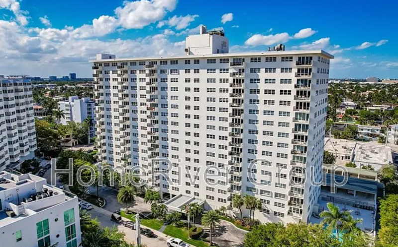 340 Sunset Dr in Fort Lauderdale, FL - Building Photo