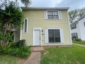 176 Settlers Bend in Shreveport, LA - Building Photo