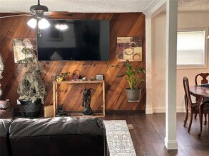 12802 Royal Green Dr in Conroe, TX - Building Photo - Building Photo