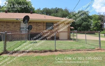 203 Memory Ln in Whitehouse, TX - Building Photo - Building Photo