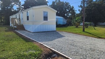 132 Littleton St in Piney Green, NC - Building Photo