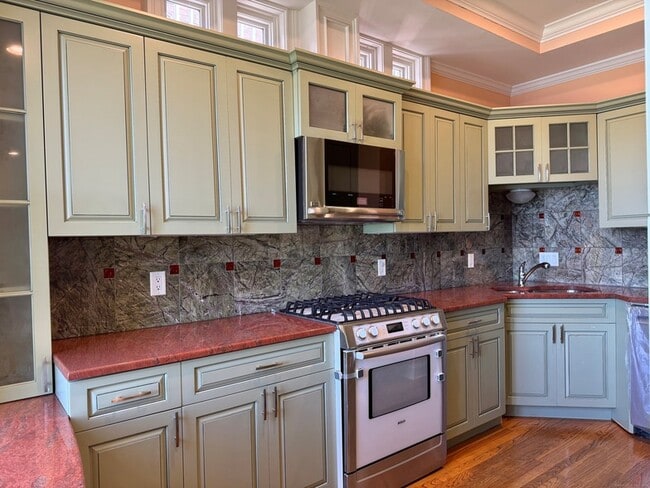 776 Quinnipiac Ave in New Haven, CT - Building Photo - Building Photo