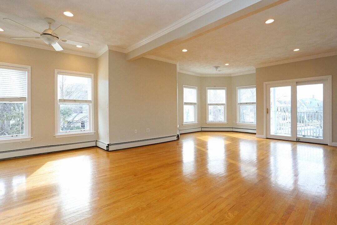 179 Ocean St in Lynn, MA - Building Photo