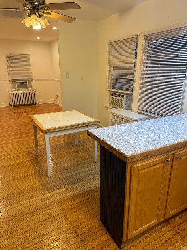 1368 High Ave in Roslyn, PA - Building Photo - Building Photo