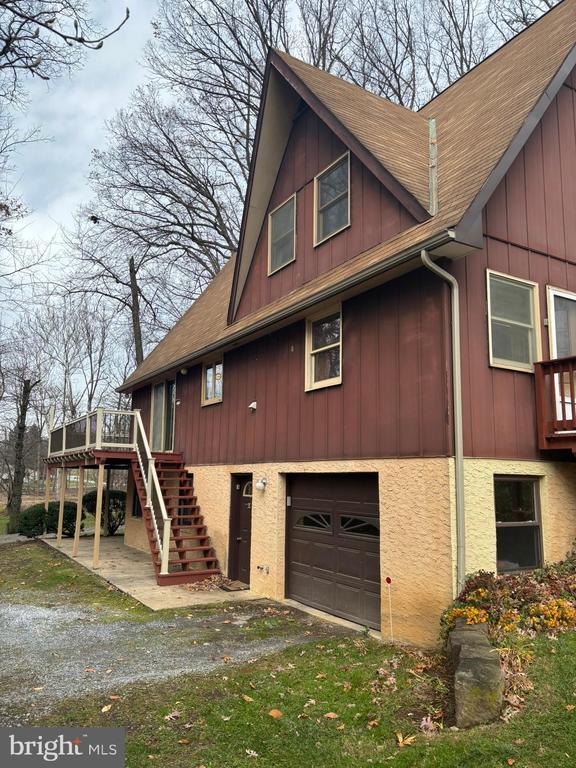 property at 5486 Strasburg Rd