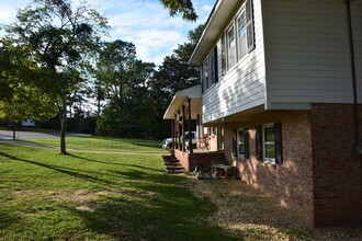 1435 Marlborough Rd in Fayetteville, NC - Building Photo - Building Photo