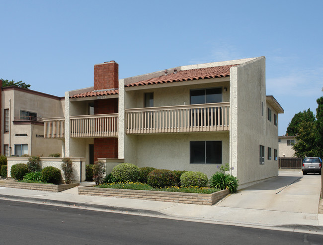 16711 Sims St in Huntington Beach, CA - Building Photo - Building Photo