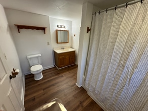 93 Prospect Ave in Killingly, CT - Building Photo - Building Photo