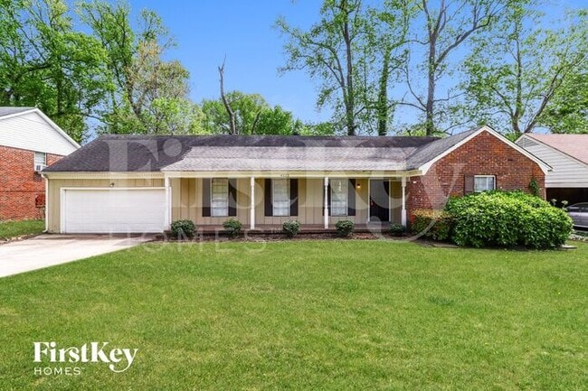 property at 4523 Parkwood Rd