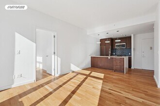 342 E 110th St in New York, NY - Building Photo - Building Photo