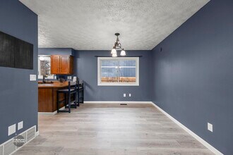 16425 Farm Ave in Anchorage, AK - Building Photo - Building Photo