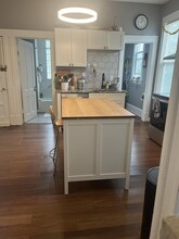 154 12th Ave NE, Unit 2 in Minneapolis, MN - Building Photo - Building Photo