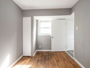 258 Presley Rd in St. Louis, MO - Building Photo - Building Photo