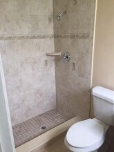 2726 NE 5th Ave in Boca Raton, FL - Building Photo - Building Photo