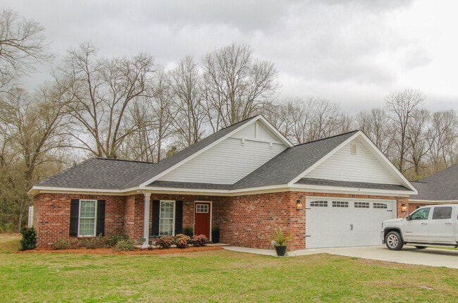 property at 17 Grove Cir