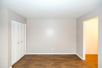 Mission Manor Apartments photo'