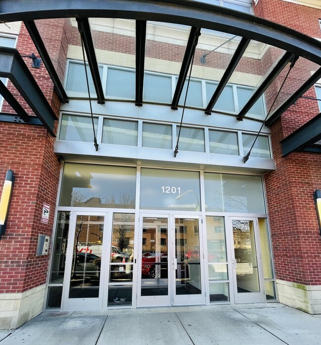 property at 1201 W Adams St