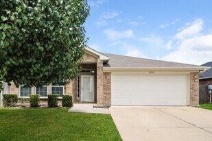 9268 St Martin Rd in Fort Worth, TX - Building Photo