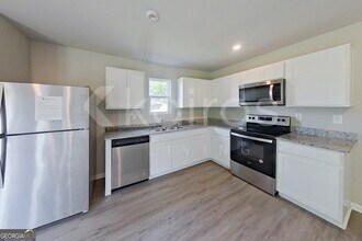 248 York Ln in Macon, GA - Foto de edificio - Building Photo