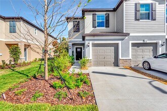 6032 Shiner St in Land O Lakes, FL - Building Photo - Building Photo