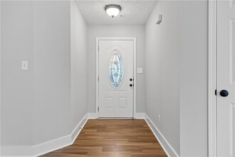 1245 Hillcrest Glenn Cir in Sugar Hill, GA - Building Photo - Building Photo