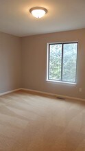 1903 Nancy Ct in Champaign, IL - Building Photo - Building Photo